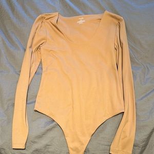 nuuds Women’s Long Sleeve Scoop Neck Bodysuit